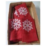 4 - XMAS HAND TOWELS 4 - XMAS HAND TOWELS