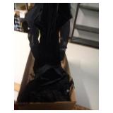 VELVET DRESS W FRINGE BOTTOM SZ 6 VELVET DRESS W FRINGE BOTTOM SZ 6