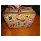 VINTAGE METAL LUNCHBOX VINTAGE METAL LUNCHBOX