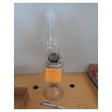 QUEEN ANNE KEROSENE LAMP