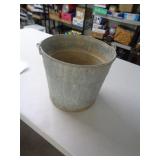 BUCKET - UT