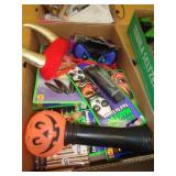 LOT OF HALLOWEEN ITEMS