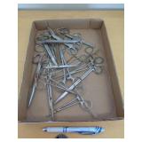 SCISSORS & HEMOSTATS