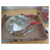PULPER / JUICER / FOOD MILL