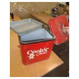 VINTAGE METAL COOLER 14' W X 17' T