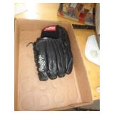 RAWLINGS BALL GLOVE
