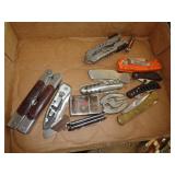 LOT OF POCKET KNIVES