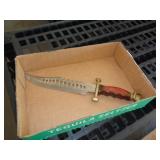 HUNTING KNIFE