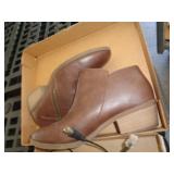 BOOTS SZ 10