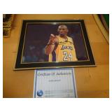 8X10 SIGNED PHOTO W CERT - KOBE