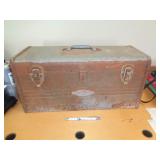 OLD CRAFTSMAN METAL TOOL BOX W SOME TOOLS