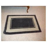 RUG APPROX 4X5 / BM RUG APPROX 4X5 / BM