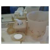 BATH ITEMS / BTHRM2 BATH ITEMS / BTHRM2