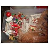 TOTE OF HALLMARK ORNAMENTS / BM