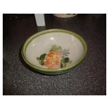 LOUISVILLE STONEWARE BOWL / K LOUISVILLE STONEWARE BOWL / K