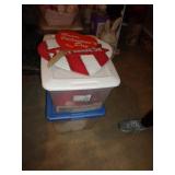2 - TOTES OF VALENTINES DECOR & EXTRAS / BM 2 - TOTES OF VALENTINES DECOR & EXTRAS / BM