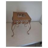 METAL PLANT STAND / G METAL PLANT STAND / G