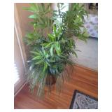 ARTIFICIAL PLANT W METAL PLANTER / DR ARTIFICIAL PLANT W METAL PLANTER / DR