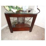 TV STAND 29'T X 18' W X 30' L / BR2 TV STAND 29'T X 18' W X 30' L / BR2