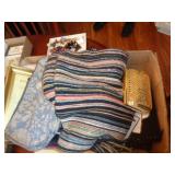 SCARVES & COMPACT / DR SCARVES & COMPACT / DR