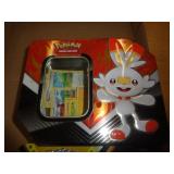 POKEMON TIN W CARDS