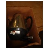 COFFEE POT