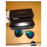 PARZIN SUNGLASSES / NEW