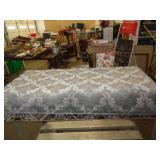26X47 - GRAY RUG