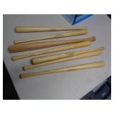 7 - WOOD MINI BATS