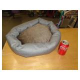 SMALL PET BED