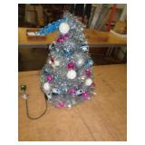 SMALL XMAS TREE