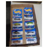8 - 1998 HOTWHEELS MIP