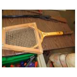 TENNIS RACKET