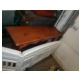 SIDE TABLE / LW