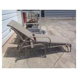 2 - LOUNGERS / LW