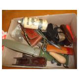 LOT OF KNIVES / CASES / SHEATHS & ETC