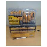 NICE SCREWDRIVER SET