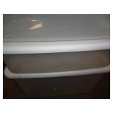 35QT TOTE W LID