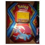 POKEMON TIN W CARDS