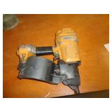 STANLEY AIR NAILER