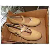 SZ 8W SHOES