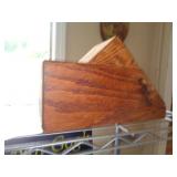WOOD KNIFE HOLDER