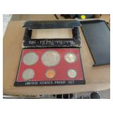 1975 MINT SET