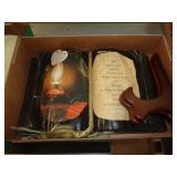 DECOR BOOK W STAND