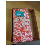 PIONEER WOMAN KITCHEN TOWELS