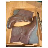 BOOTS SZ 7 1/2