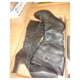 BOOTS SZ 9 1/2