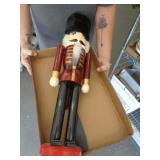 NUTCRACKER FIGURE / RK
