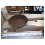 10 1/2 INCH CAST IRON SKILLET