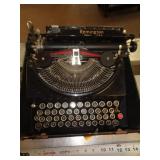 VINTAGE REMINGTON MODEL 5 TYPEWRITER